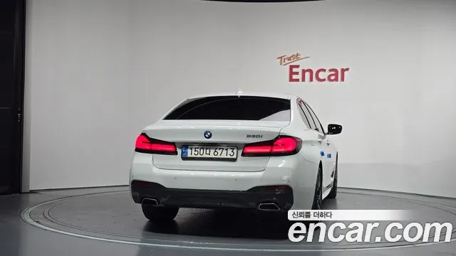 BMW 5 Series G30 — Фото автомобиля 4