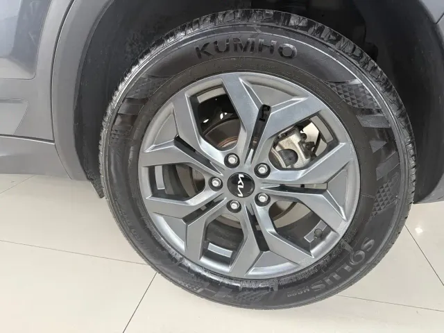 Kia Seltos — Фото автомобиля 13