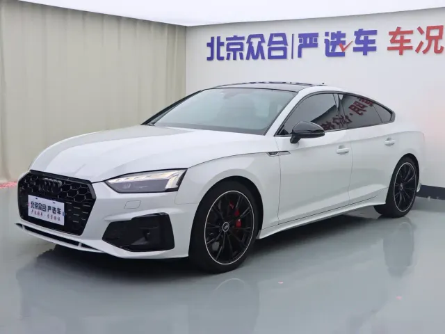 Фотография автомобиля — Audi A5
