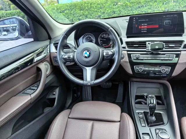 BMW X1 — Фото автомобиля 14