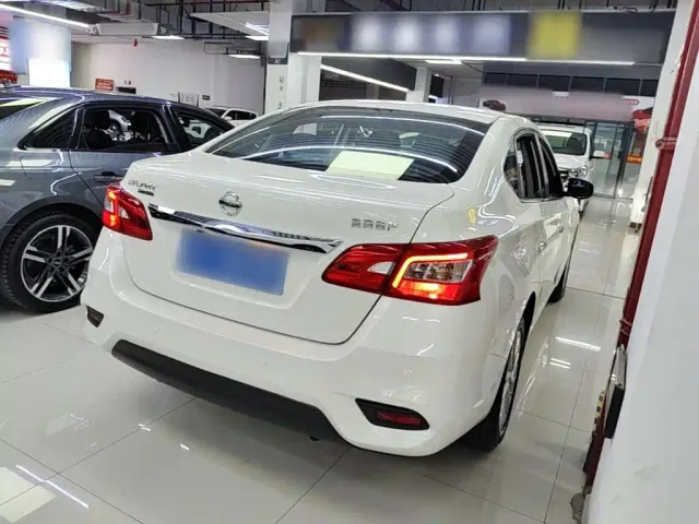 Nissan Sylphy — Фото автомобиля 6
