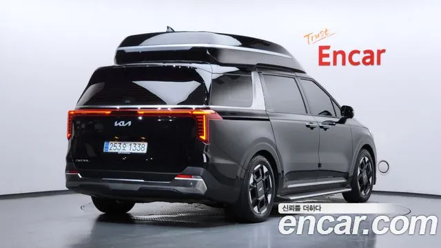 Kia Canival Новый Carnival 4 поколение Бензин 9 мест Hi-Limousine (Спецкузов) — Фото автомобиля 2
