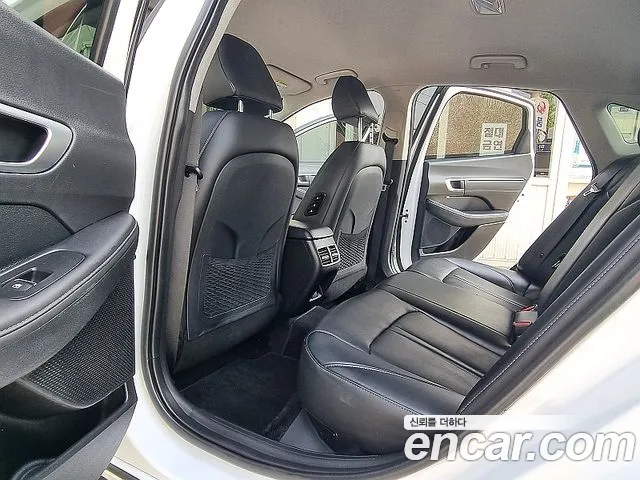 Hyundai Sonata Sonata Edge(DN8) 2.0 LPG(Для проката) — Фото автомобиля 8