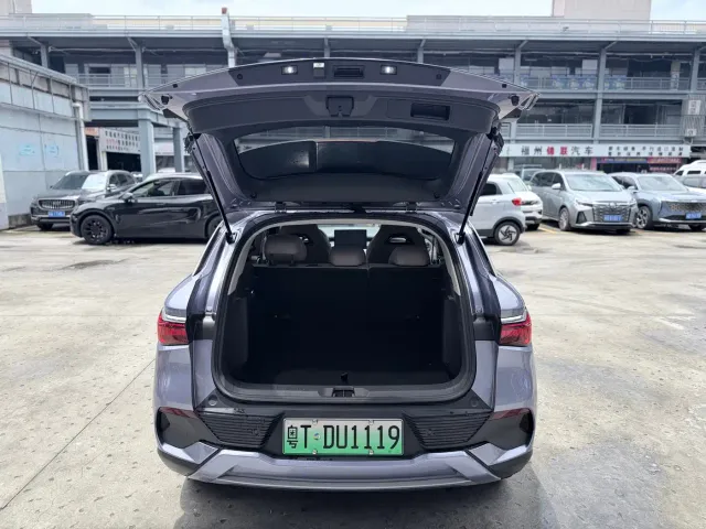 BYD Yuan PLUS — Фото автомобиля 10