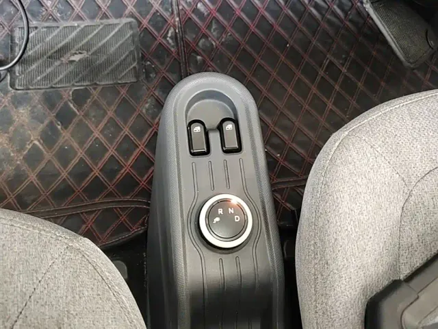 Wuling Hongguang Mini EV — Фото автомобиля 13
