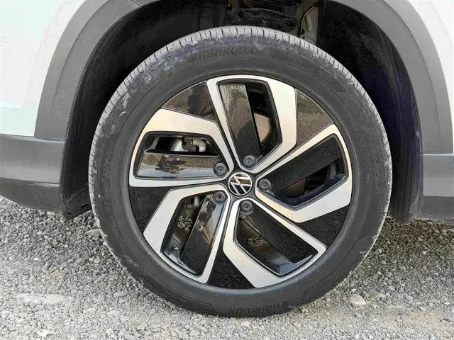 Volkswagen Tharu — Фото автомобиля 14