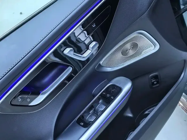 Mercedes-Benz C-Class — Фото автомобиля 8