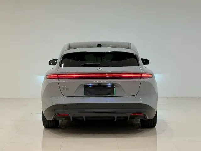 Nio ET5 Touring — Фото автомобиля 4