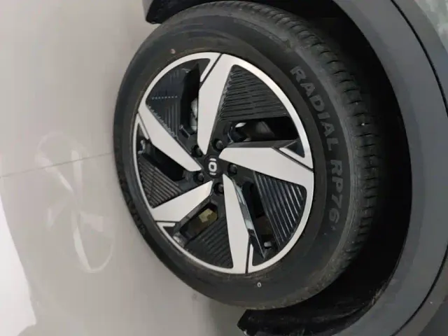 Changan Qiyuan Q05 — Фото автомобиля 22