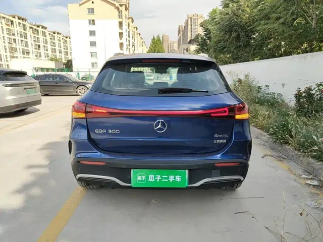 Mercedes-Benz EQA — Фото автомобиля 5