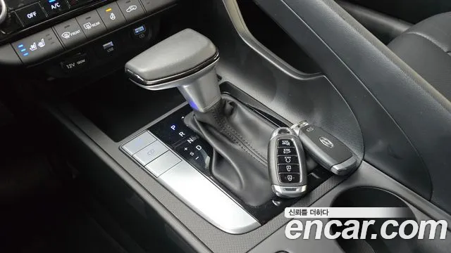 Hyundai AVANTE Avante (CN7) — Фото автомобиля 9