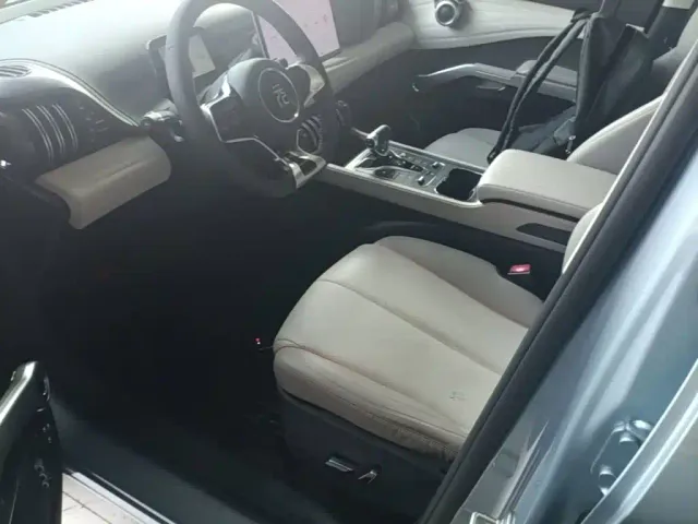BYD Yuan PLUS — Фото автомобиля 14