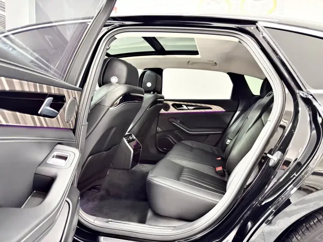 Hongqi H9 — Фото автомобиля 6