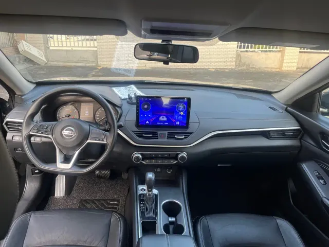 Nissan Teana — Фото автомобиля 15
