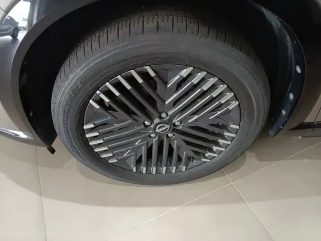 Nissan Terra — Фото автомобиля 22