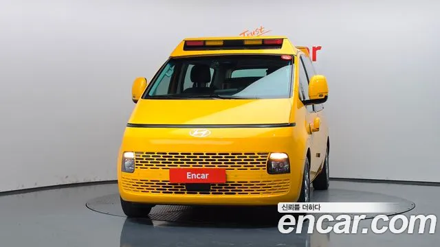 Hyundai Staria — Фото автомобиля 3