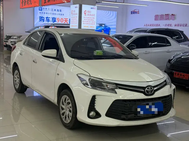 Фотография автомобиля — Toyota Vios