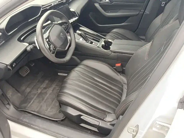 Peugeot 508 — Фото автомобиля 10