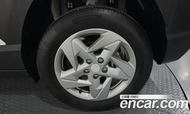 Hyundai Kona — Фото автомобиля 6
