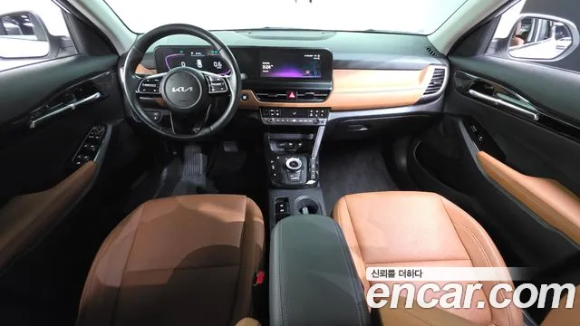 Kia Seltos New — Фото автомобиля 10