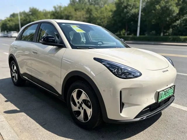 Geely Starry Wish — Фото автомобиля 3