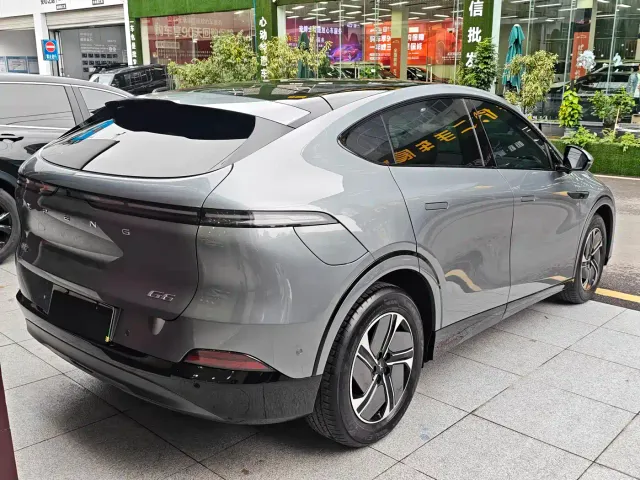 Xpeng G6 — Фото автомобиля 11
