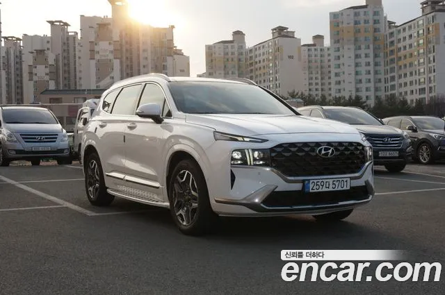 Hyundai Santafe — Фото автомобиля 3
