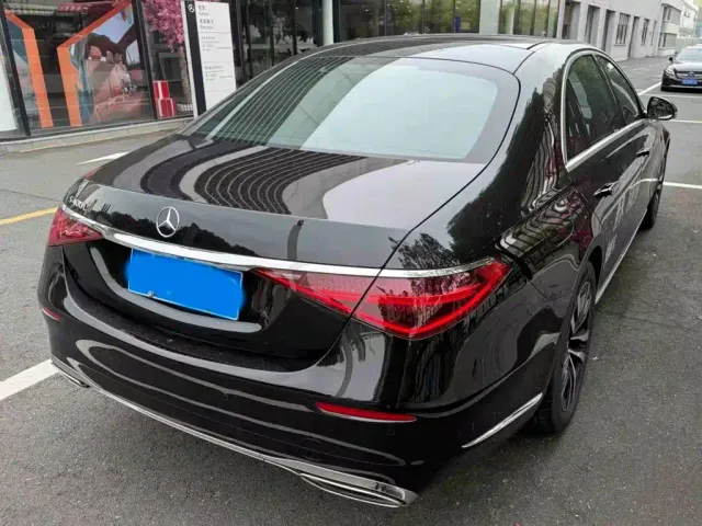 Mercedes-Benz S-Class — Фото автомобиля 2
