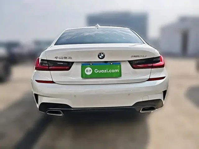 BMW 3 Series — Фото автомобиля 7