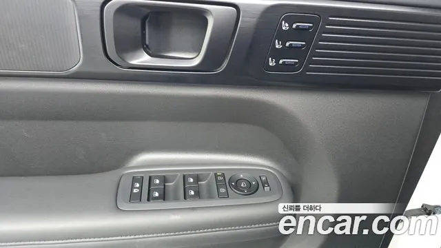 Hyundai Santafe — Фото автомобиля 26