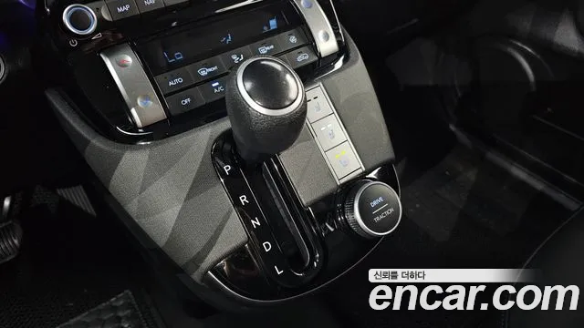 Hyundai Casper Casper Essential — Фото автомобиля 9