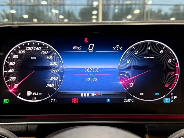 Mercedes-Benz GLE-Class — Фото автомобиля 17