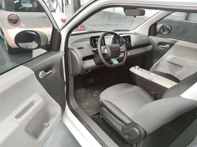 Changan Lumin — Фото автомобиля 15
