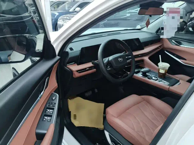 Changan CS75 Plus — Фото автомобиля 15