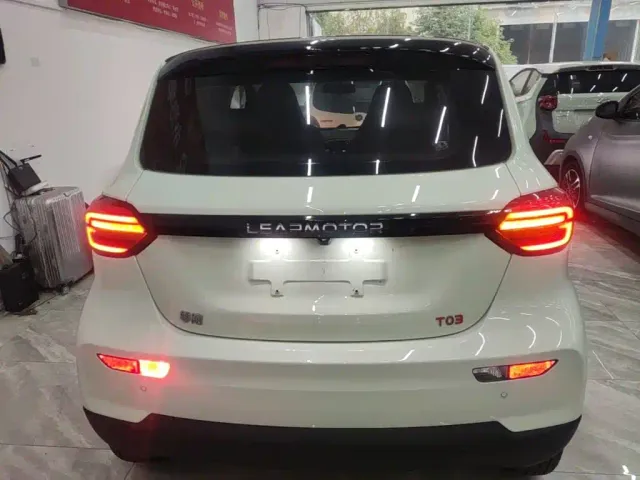 Leapmotor T03 — Фото автомобиля 5