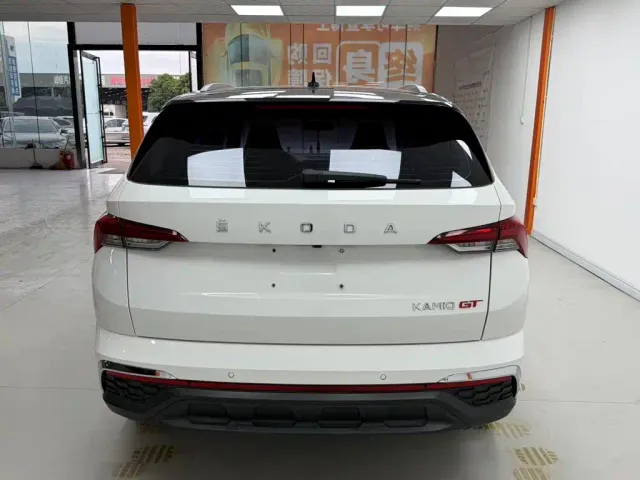 Skoda Kamiq — Фото автомобиля 5