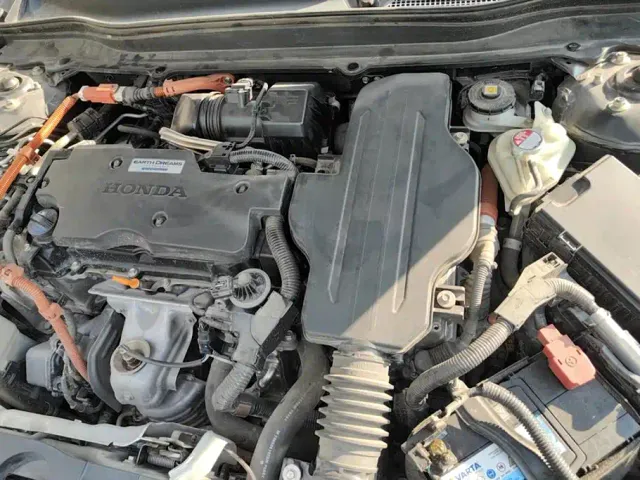 Honda Accord — Фото автомобиля 10
