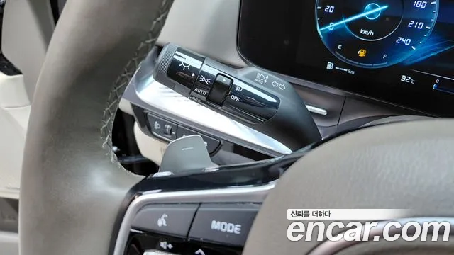 Kia Canival Carnival 4 поколение Бензин 7 мест Hi-Limousine — Фото автомобиля 19