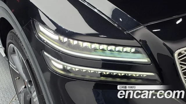 Genesis GV80 — Фото автомобиля 7