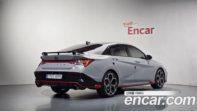Hyundai Avante CN7 — Фото автомобиля 2