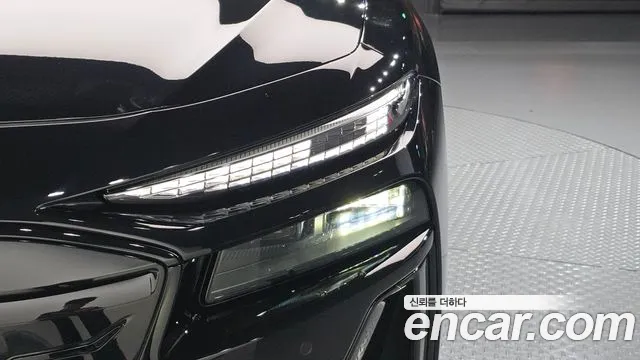 Audi A6 e-tron — Фото автомобиля 7