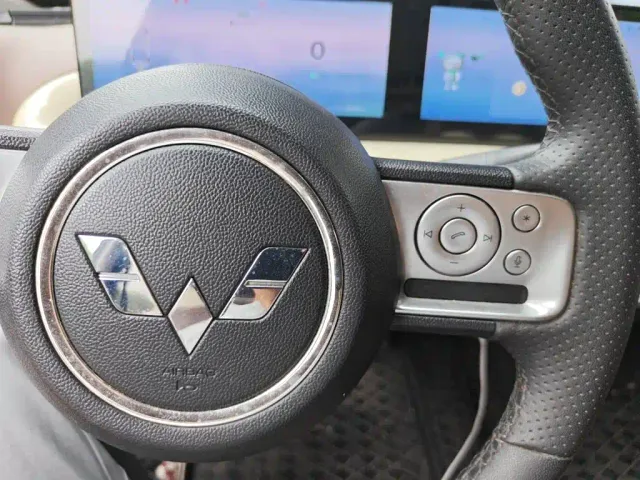 Wuling Bingo — Фото автомобиля 9