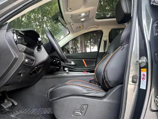 Changan X7 Plus — Фото автомобиля 11