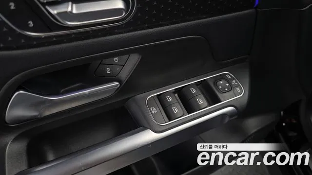Mercedes-Benz EQB X243 — Фото автомобиля 27