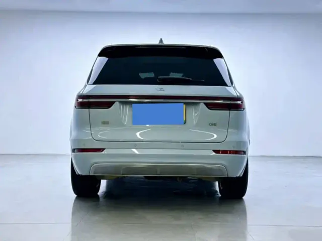 Li Auto ONE — Фото автомобиля 5