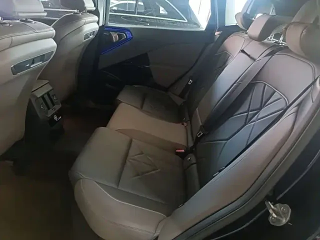 BMW X3 — Фото автомобиля 16