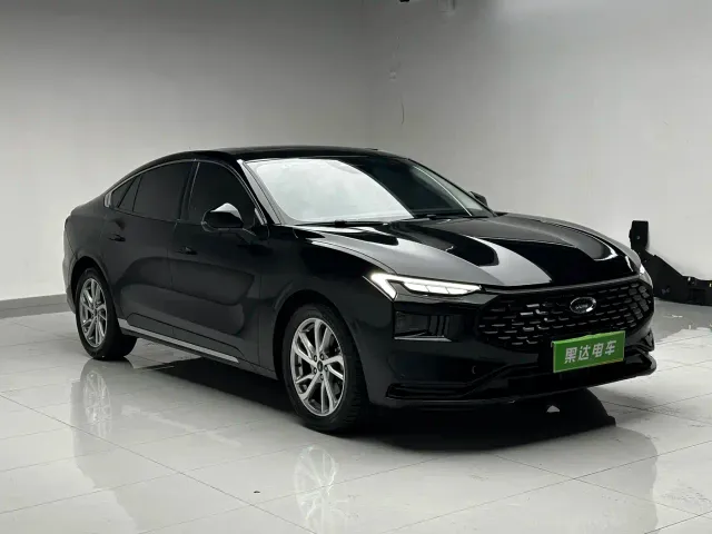 Ford Mondeo — Фото автомобиля 3