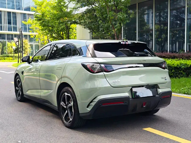 BYD Seal 06 GT — Фото автомобиля 4