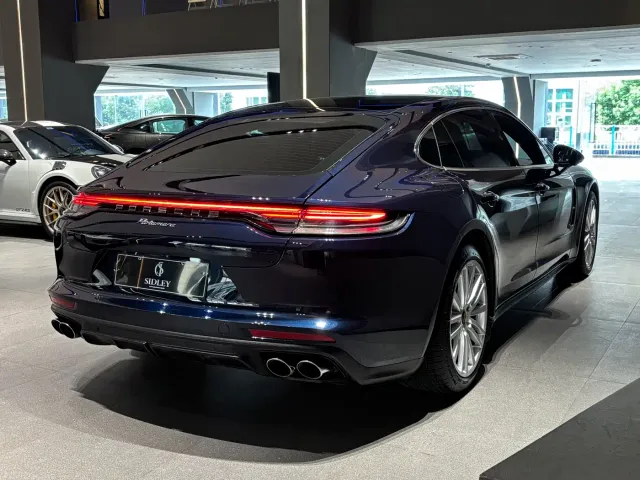 Porsche Panamera — Фото автомобиля 7