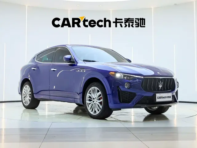 Maserati Levante — Фото автомобиля 2